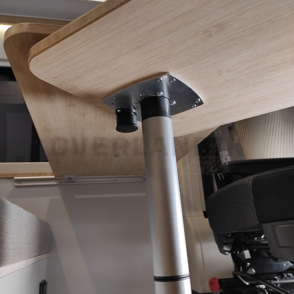 Double bamboo camper table with rotating base