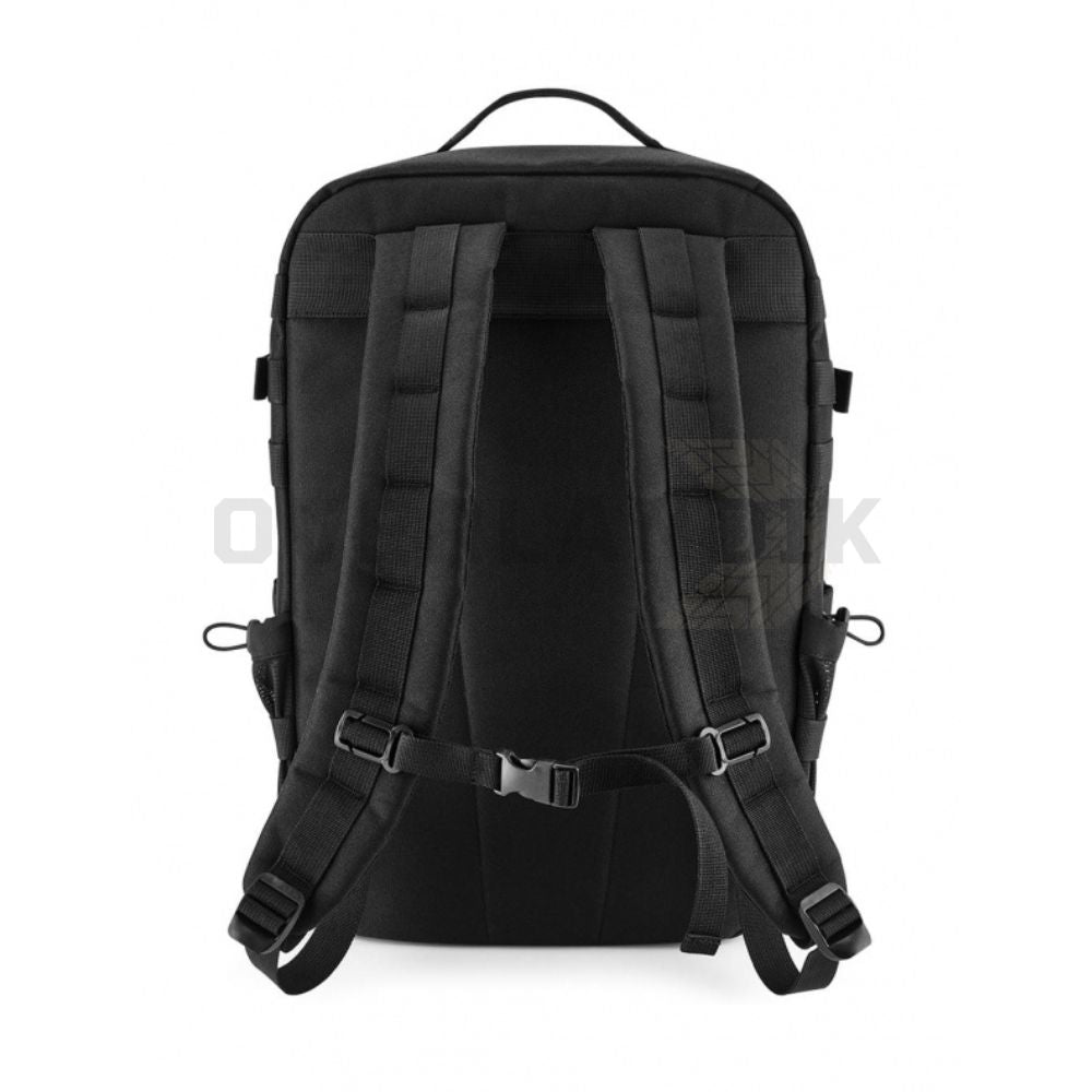 Mochila Overlandik Karoo de 35L en color black vista correas