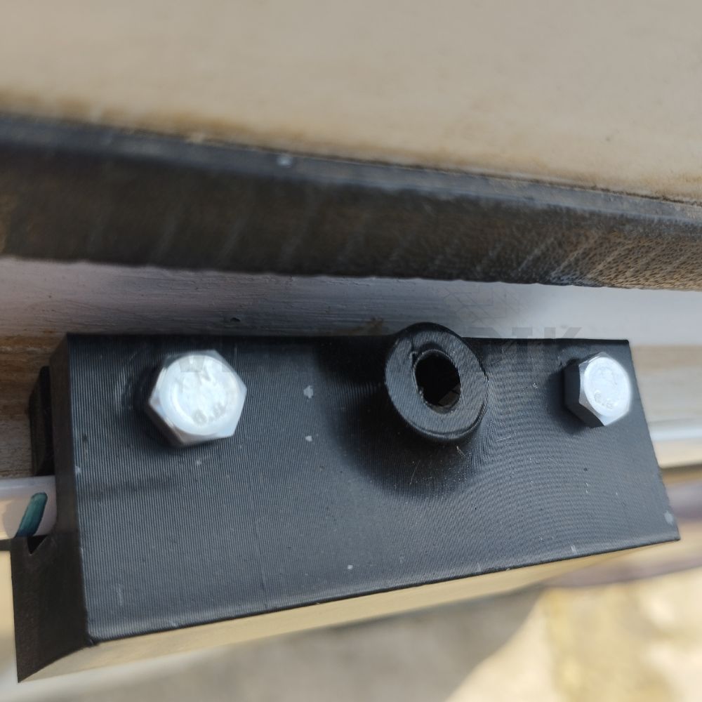 Soportes Vierteaguas para Toldo (Ford Transit MK5 y MK6)